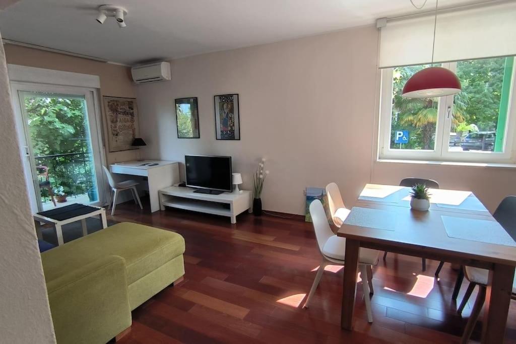 Apartman Sonja 洛夫兰 外观 照片
